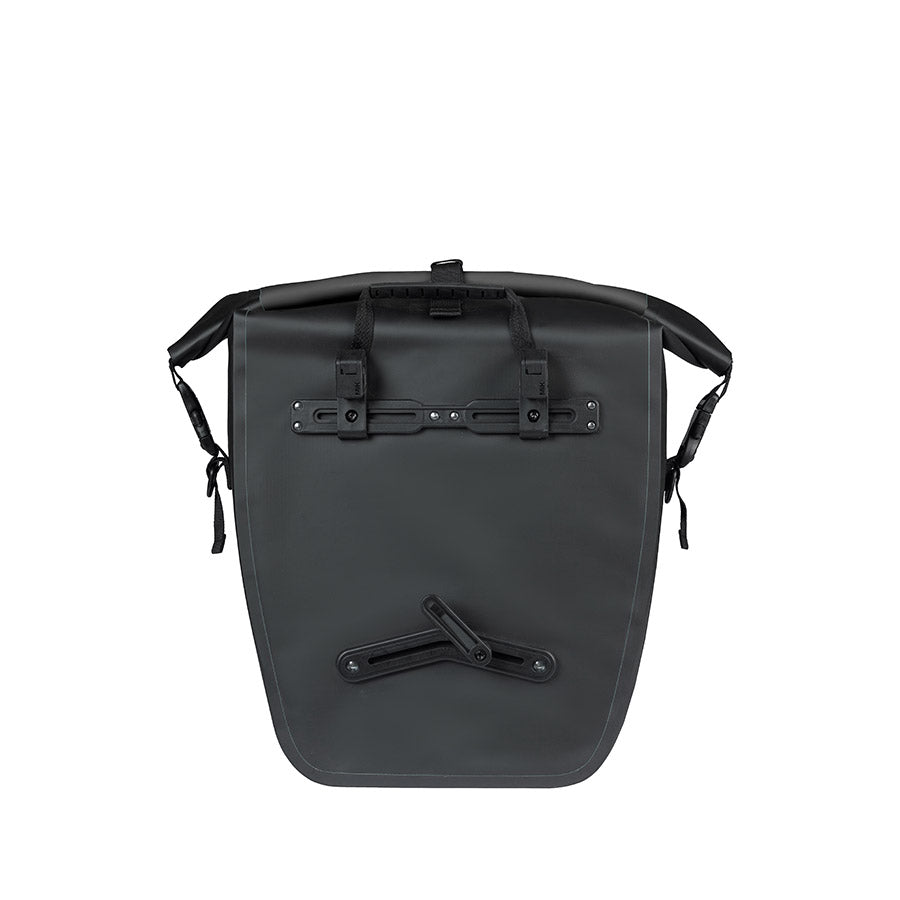 Basil, Rivo L, Pannier, 31L, Black