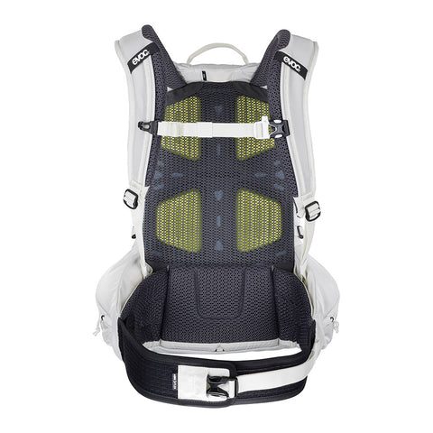 EVOC, Explorer Pro 26, Hydration Bag, Volume: 26L, Bladder: Not included, Sand