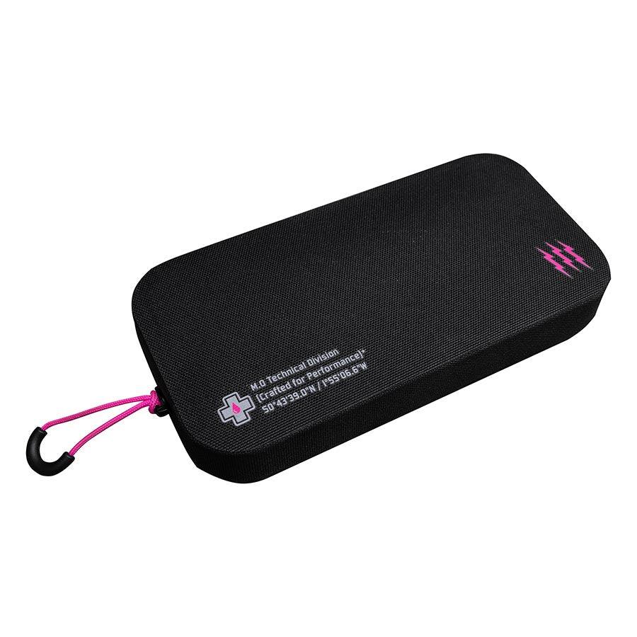 Muc-Off - Waterproof essentials case NA _ Unite - B1keparts.com