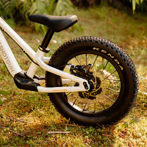 Dirt Hero, Wheel Kit, Front and Rear, 12'', Black