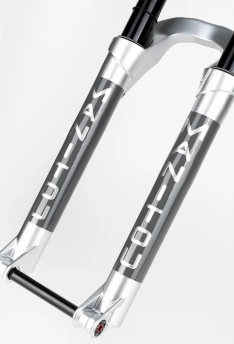 Manitou Mattoc Pro 29" Suspension Fork, 140mm, 44mm Offset, 15x110mm Boost view 7